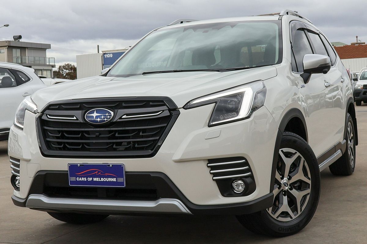 2023 Subaru Forester Hybrid L S5