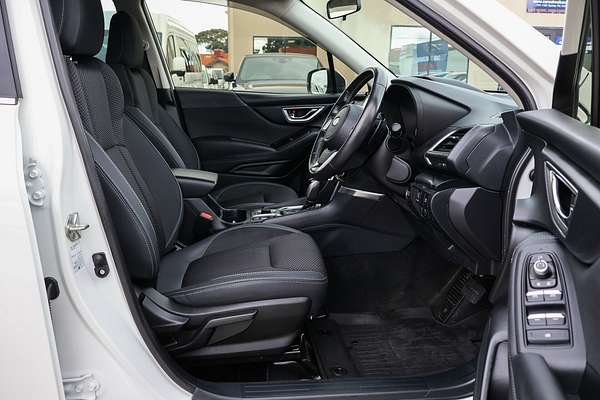 2023 Subaru Forester Hybrid L S5