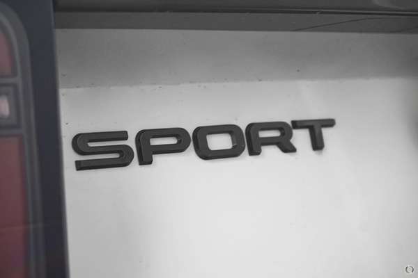 2025 Land Rover Discovery Sport P250 Dynamic SE L550