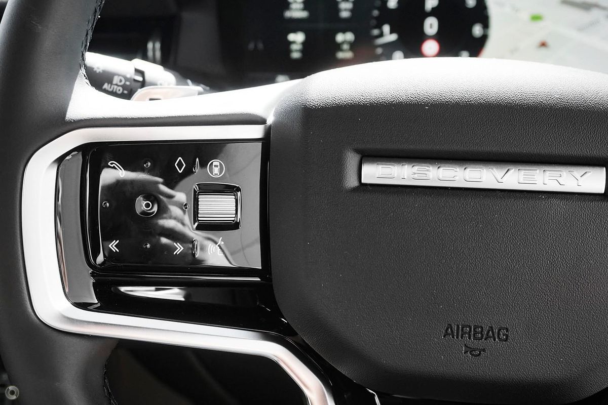 2025 Land Rover Discovery Sport P250 Dynamic SE L550
