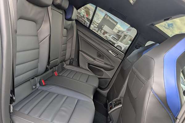 2025 Volkswagen Golf R Black Edition 8.5