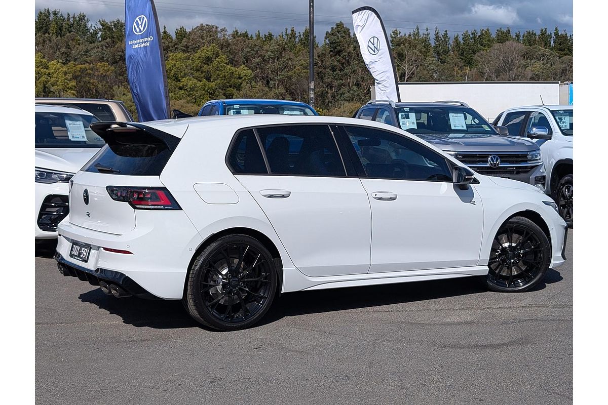 2025 Volkswagen Golf R Black Edition 8.5