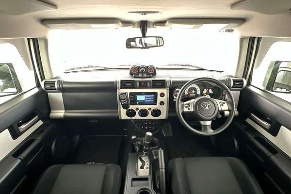 2012 Toyota FJ Cruiser GSJ15R