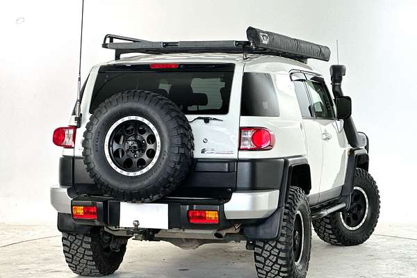 2012 Toyota FJ Cruiser GSJ15R