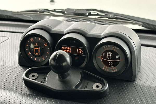 2012 Toyota FJ Cruiser GSJ15R