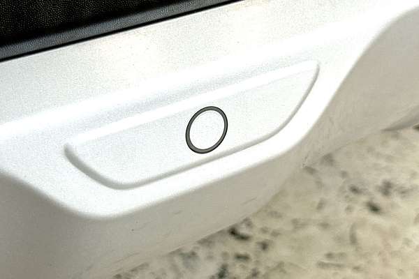 2023 Kia Stonic S YB