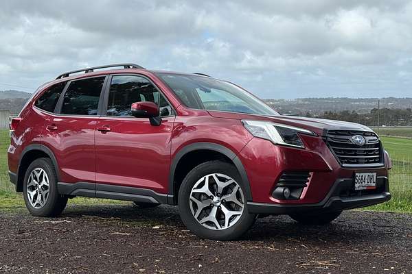 2023 Subaru Forester 2.5i 50 Years Edition S5