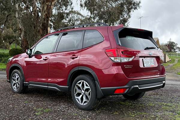 2023 Subaru Forester 2.5i 50 Years Edition S5