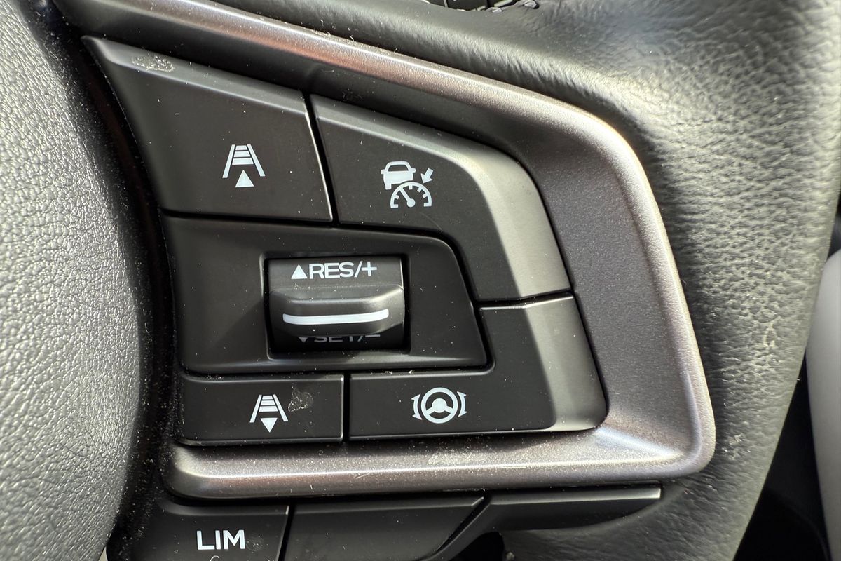 2023 Subaru Forester 2.5i 50 Years Edition S5
