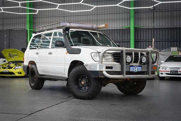 1999 Toyota Landcruiser GXV UZJ100R
