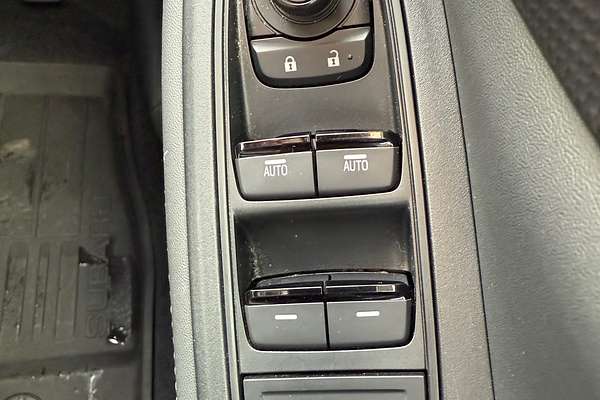 2023 Subaru Forester 2.5i 50 Years Edition S5