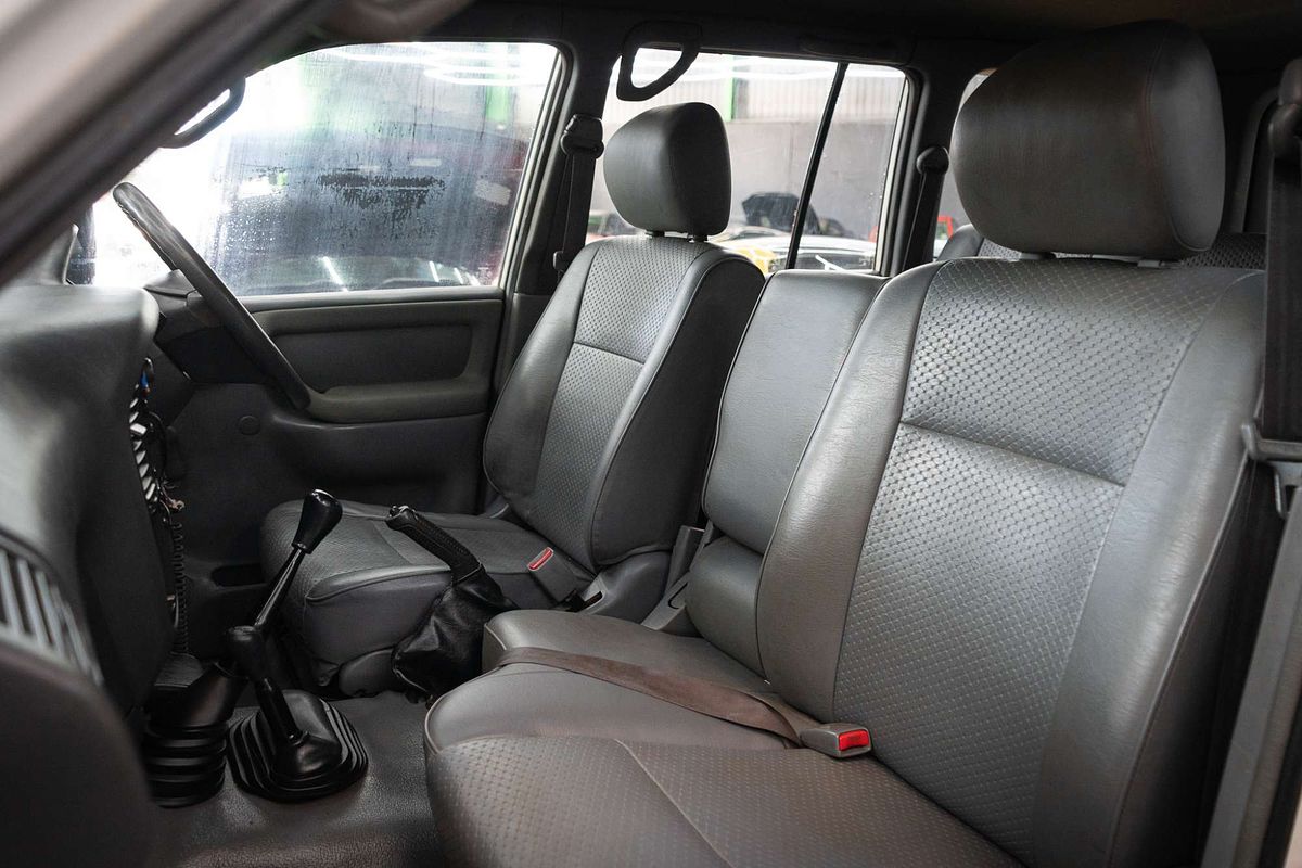 1999 Toyota Landcruiser GXV UZJ100R