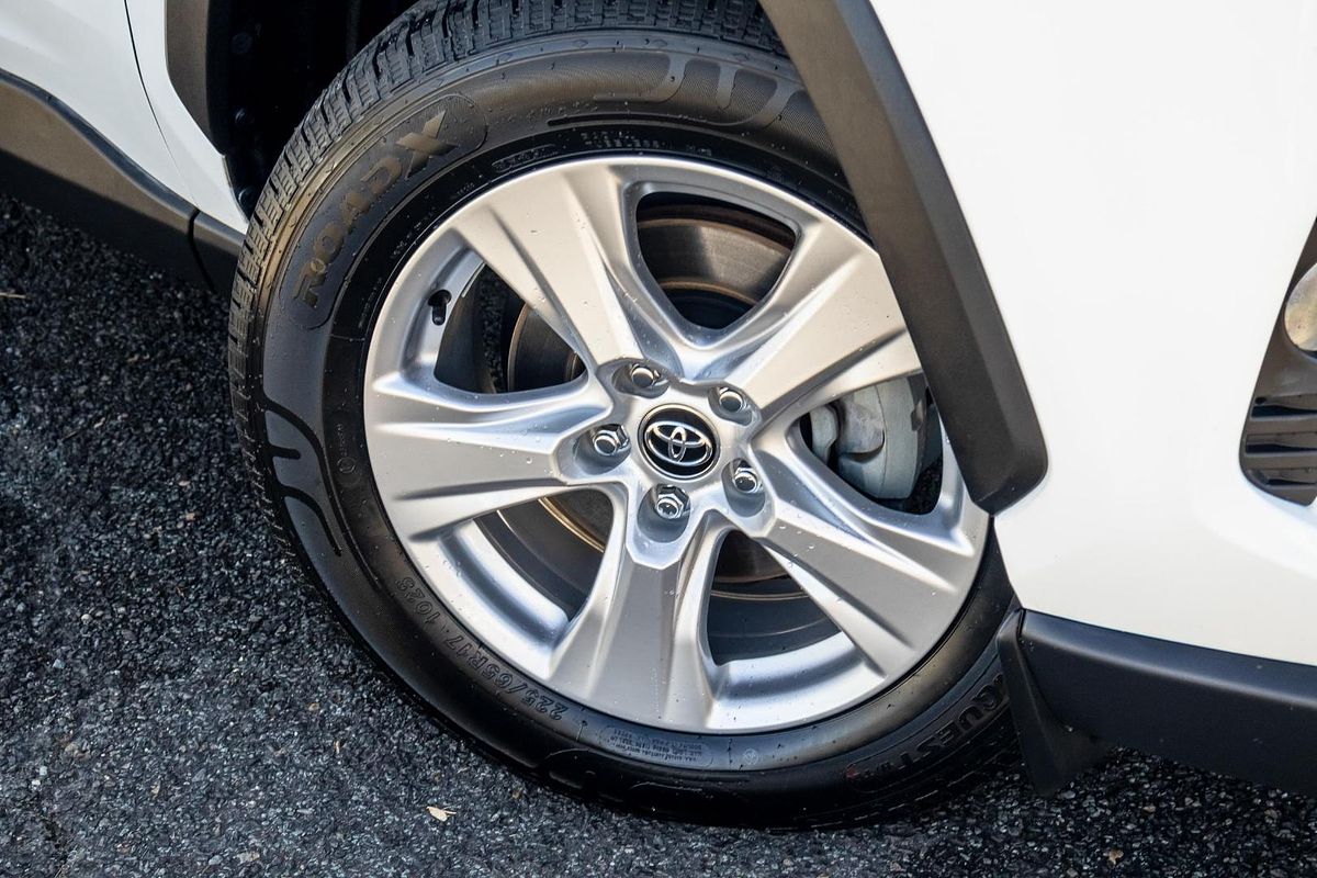 2019 Toyota RAV4 GX MXAA52R