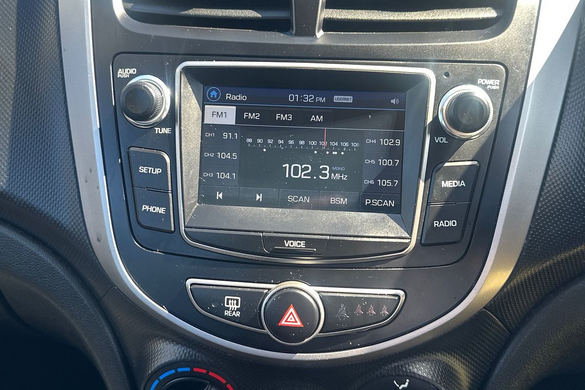2015 Hyundai Accent Active RB3
