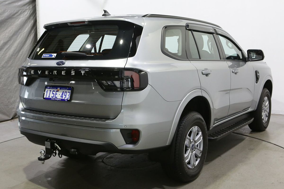 2022 Ford Everest Ambiente 2.0L