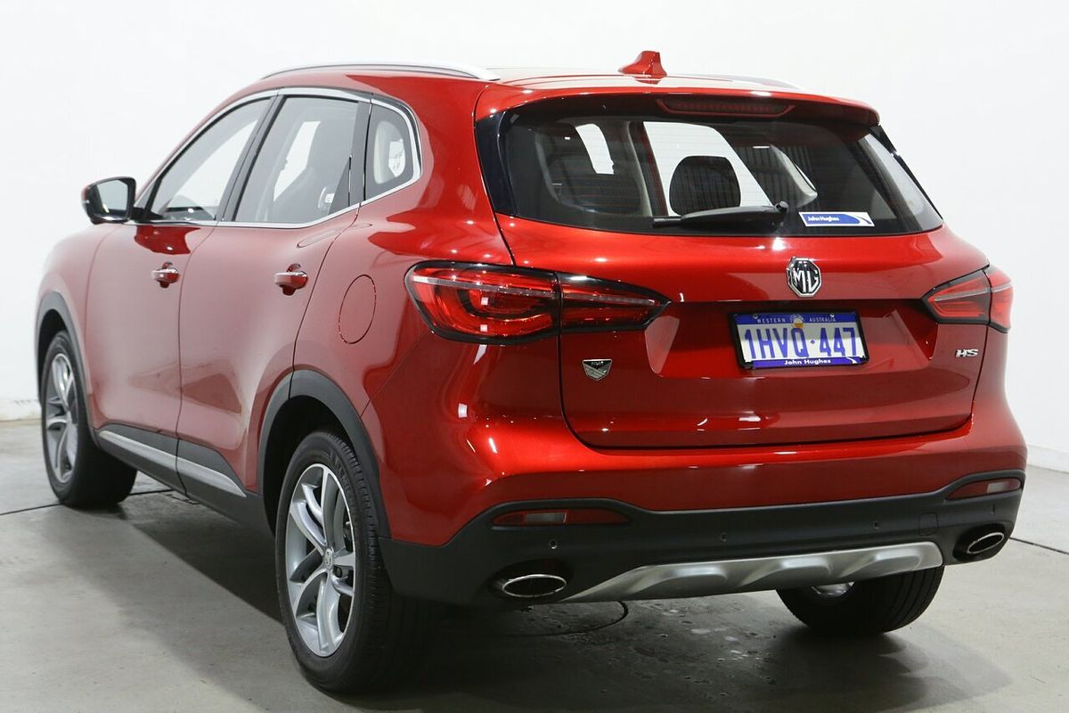 2022 MG HS Essence SAS23