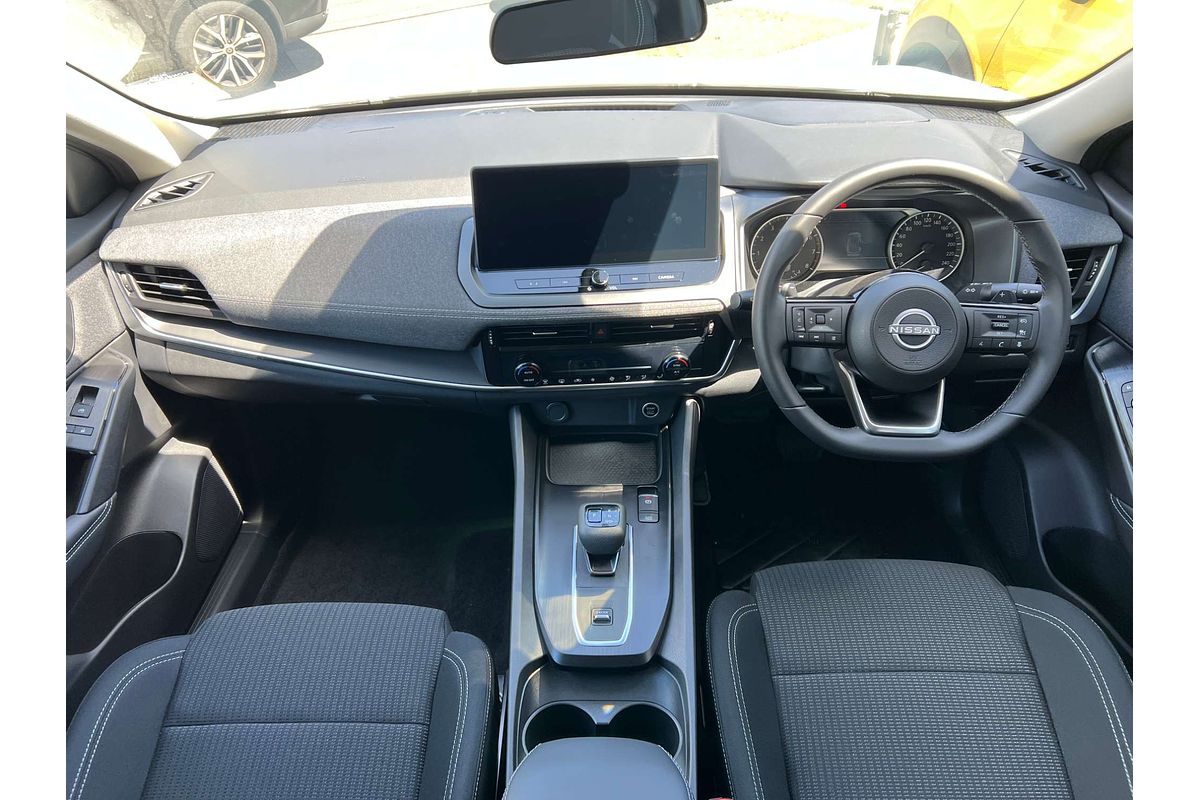 2025 Nissan QASHQAI ST J12
