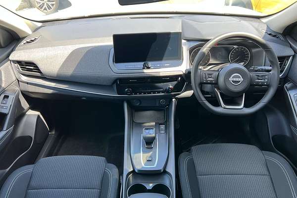 2025 Nissan QASHQAI ST J12