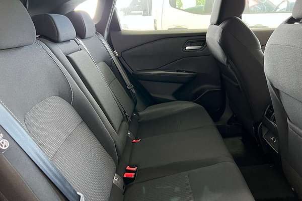 2025 Nissan QASHQAI ST J12