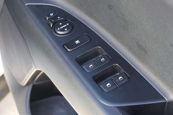2022 Kia Stonic Sport YB