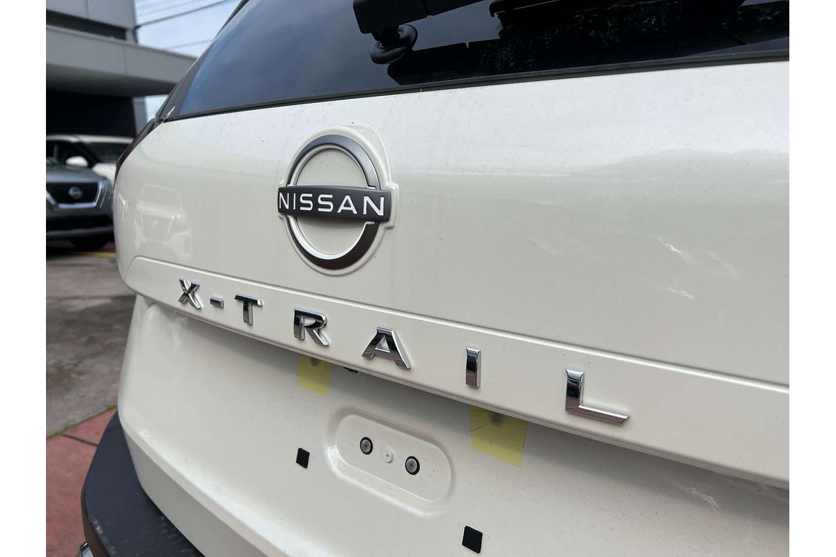 2025 Nissan X-TRAIL Ti T33