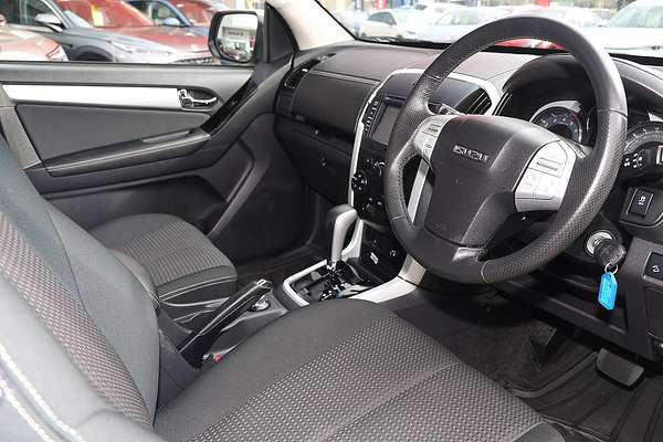 2018 Isuzu MU-X LS-M