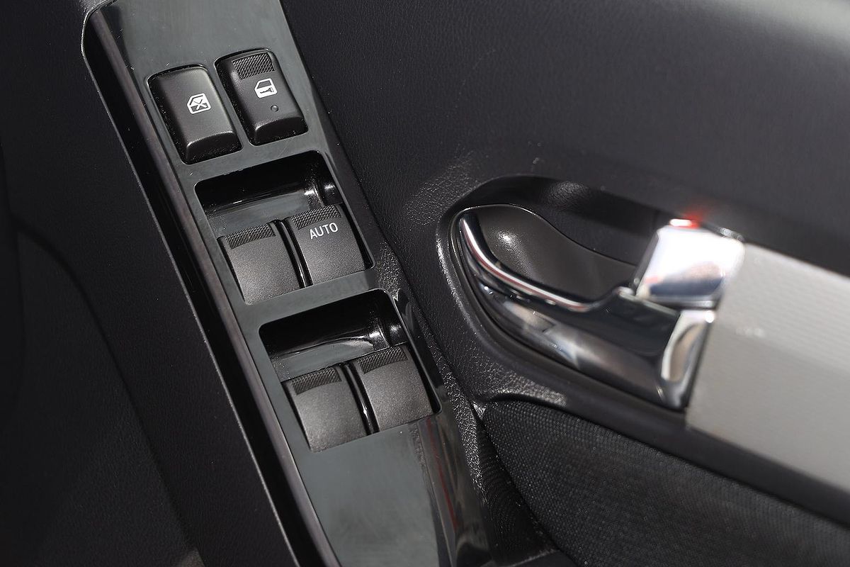 2018 Isuzu MU-X LS-M