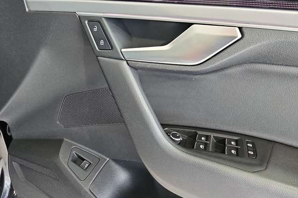 2020 Volkswagen Touareg 170TDI CR