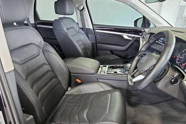 2020 Volkswagen Touareg 170TDI CR