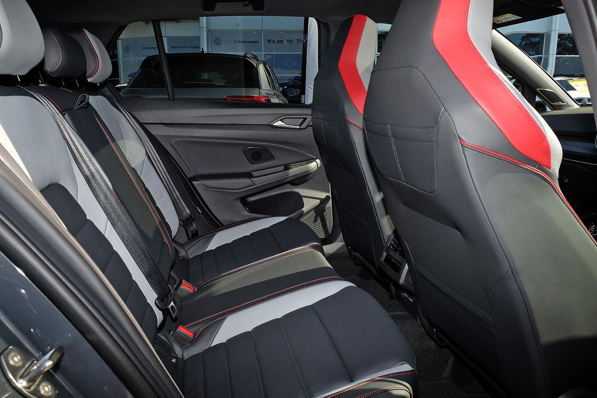 2025 Volkswagen Golf GTI 8.5