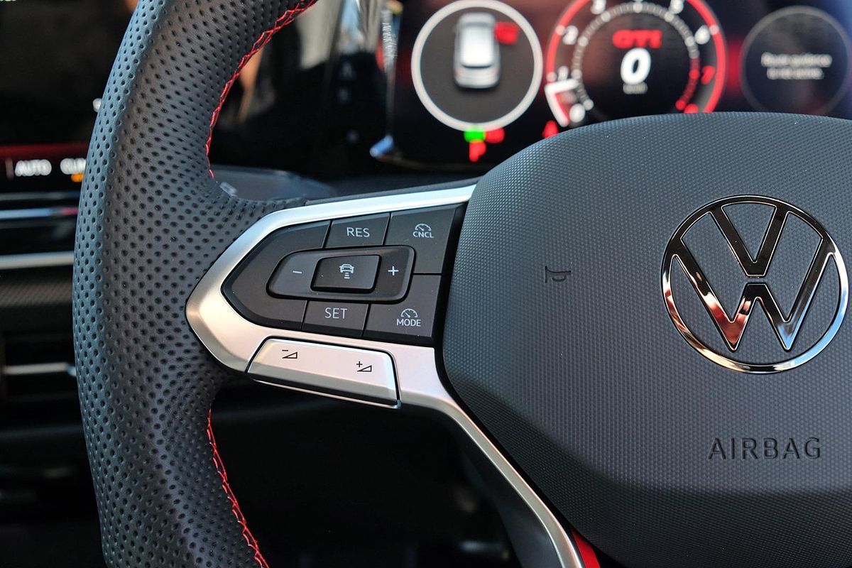 2025 Volkswagen Golf GTI 8.5