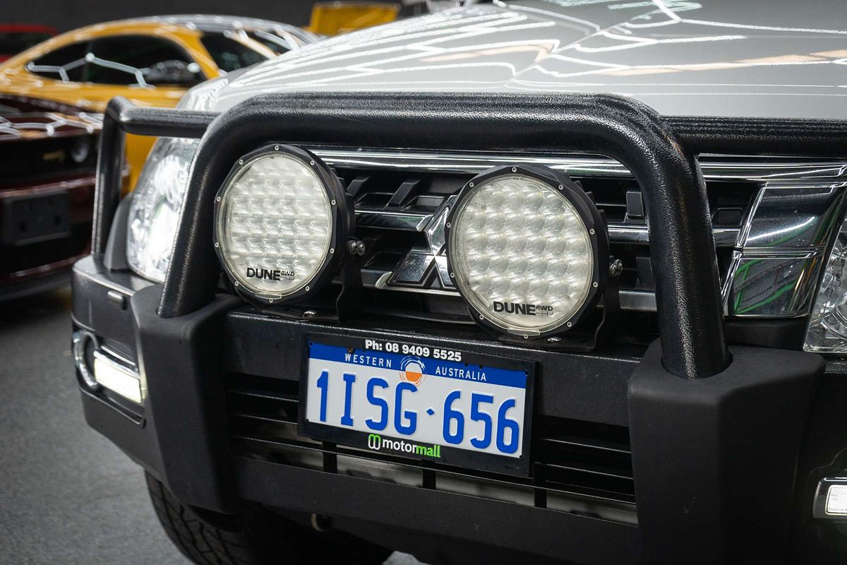 2016 Mitsubishi Pajero GLX NX