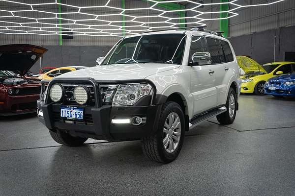 2016 Mitsubishi Pajero GLX NX