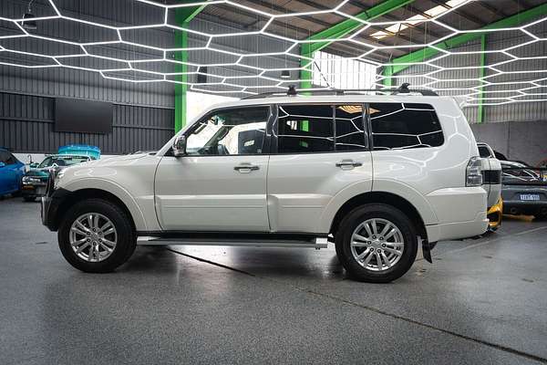 2016 Mitsubishi Pajero GLX NX
