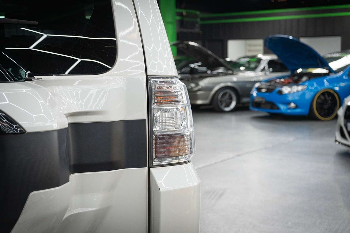 2016 Mitsubishi Pajero GLX NX