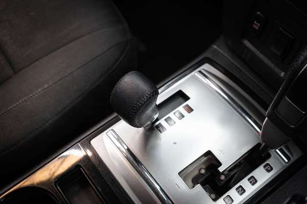 2016 Mitsubishi Pajero GLX NX
