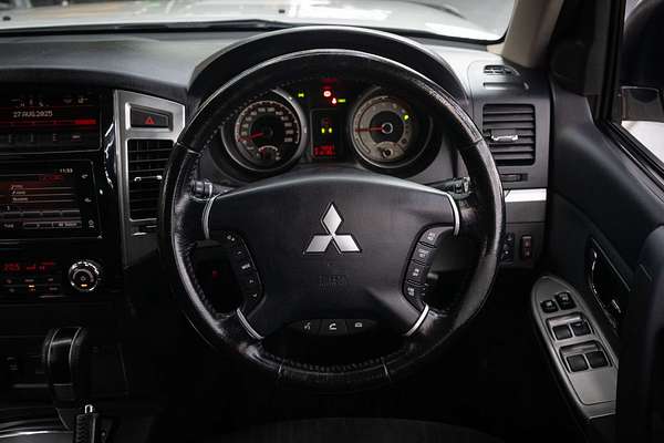 2016 Mitsubishi Pajero GLX NX