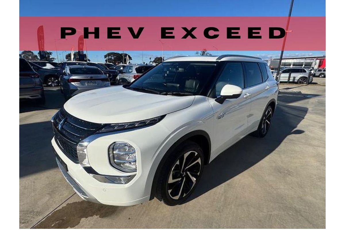 2024 Mitsubishi Outlander PHEV Exceed ZM