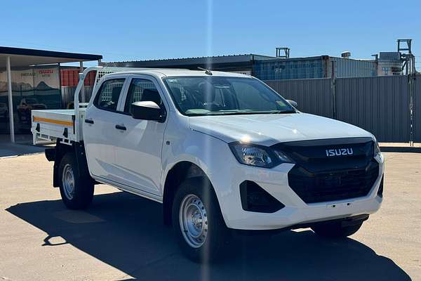 2025 Isuzu D-MAX SX  4X4