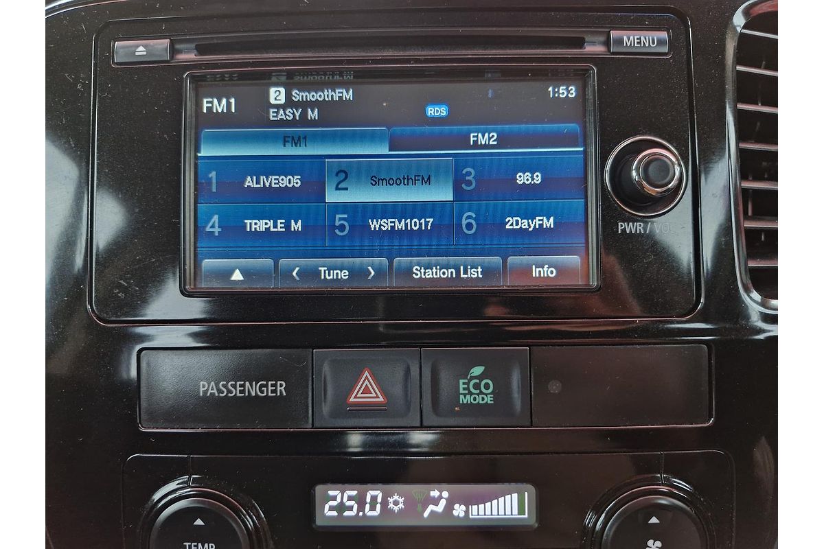 2014 Mitsubishi Outlander ES ZJ