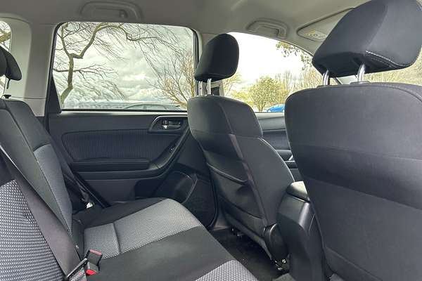 2017 Subaru Forester 2.5i-L S4