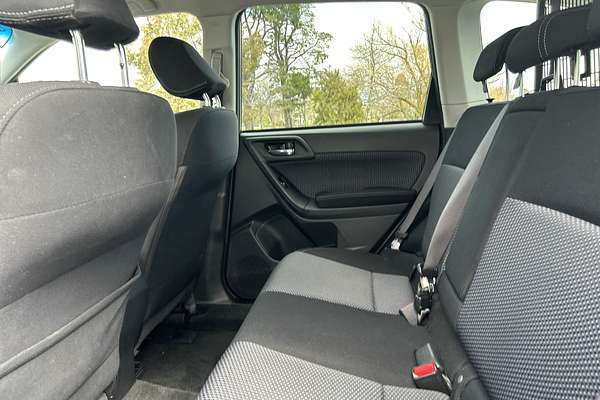 2017 Subaru Forester 2.5i-L S4