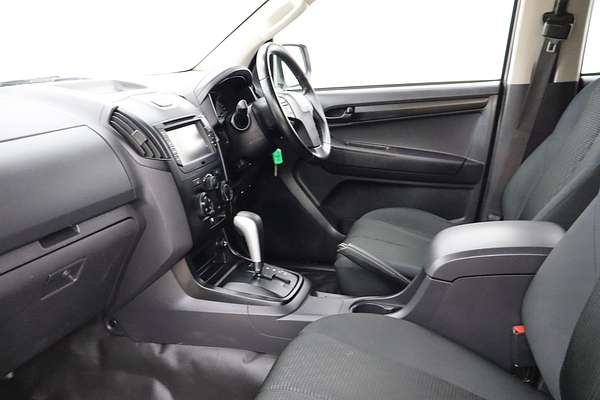2020 Isuzu D-MAX SX High Ride Rear Wheel Drive