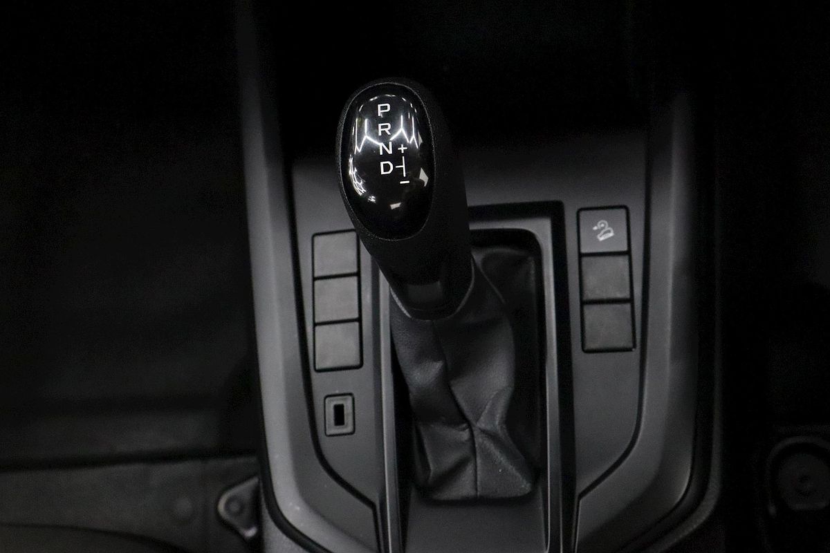 2020 Isuzu D-MAX SX High Ride Rear Wheel Drive