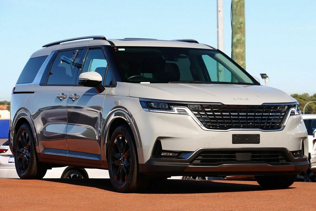 2023 Kia Carnival Platinum KA4