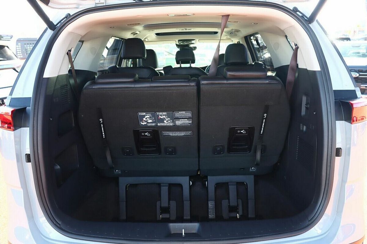 2023 Kia Carnival Platinum KA4
