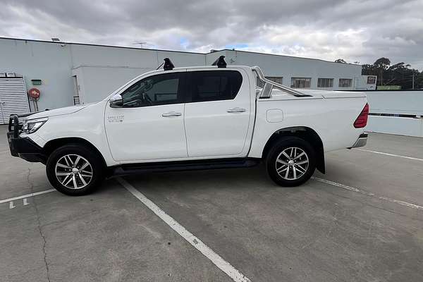 2018 Toyota Hilux SR5 GUN126R 4X4