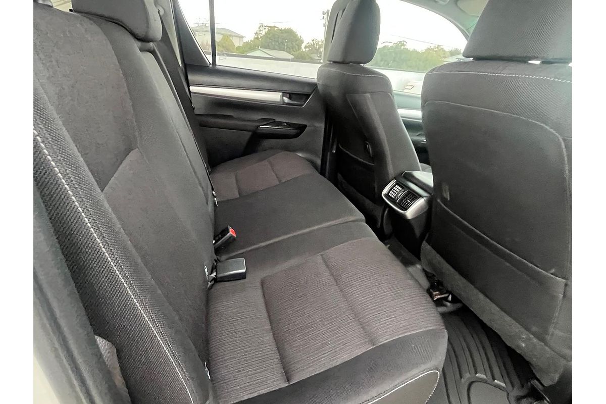2018 Toyota Hilux SR5 GUN126R 4X4