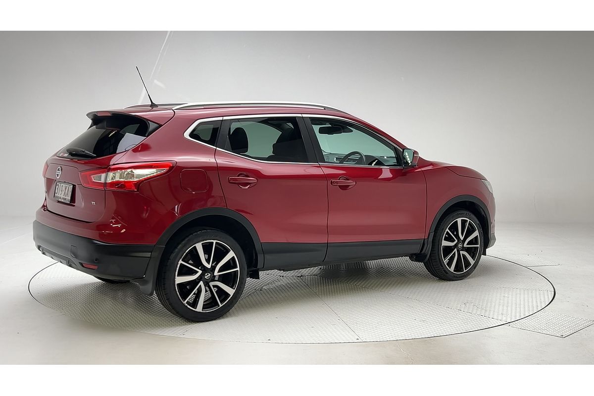 2016 Nissan QASHQAI Ti J11