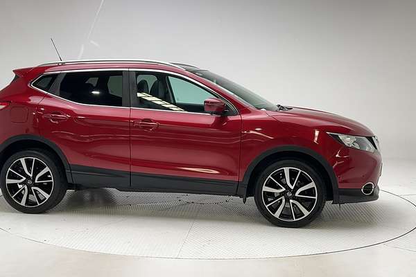 2016 Nissan QASHQAI Ti J11